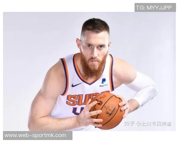 媒体人分析:上赛季依赖球星C的太阳队如何蜕变为防守强队 媒体人分析:上赛季依赖球星C的太阳队如何蜕变为防守强队