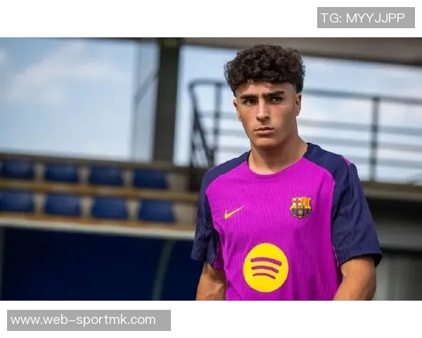 巴萨积极推进续约中场小将胡安埃尔南德斯已进行数月谈判