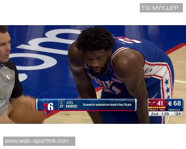 梅里尔外线火力全开10投7中砍下20分5篮板三分球9投6中表现惊艳